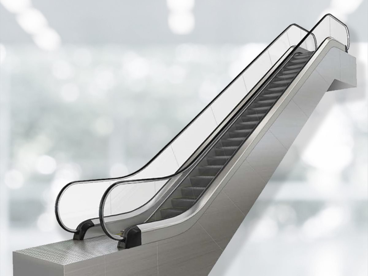 Moving walkway travelator running along an airport terminal